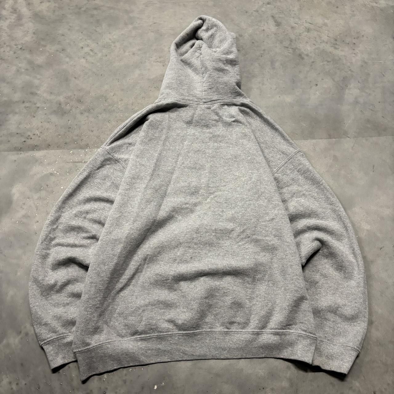 Japanese Brand × Vintage Crazy Vintage Y2K/2000s Light Grey Blank Russell Style Essential Hoodie! Size US L / EU 52-54 / 3 - 7 Thumbnail