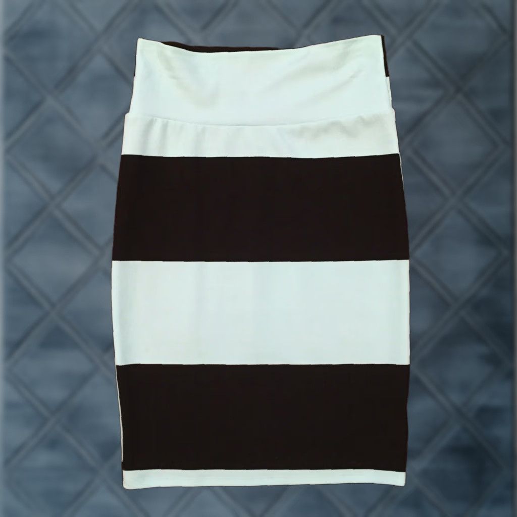 Vintage LuLaRoe Skirt Women S Black Green Striped Knee Length Pull On Casual Unlined Polyester Spandex Short Pencil" Size 28" / US 6 / IT 42 - 1 Thumbnail