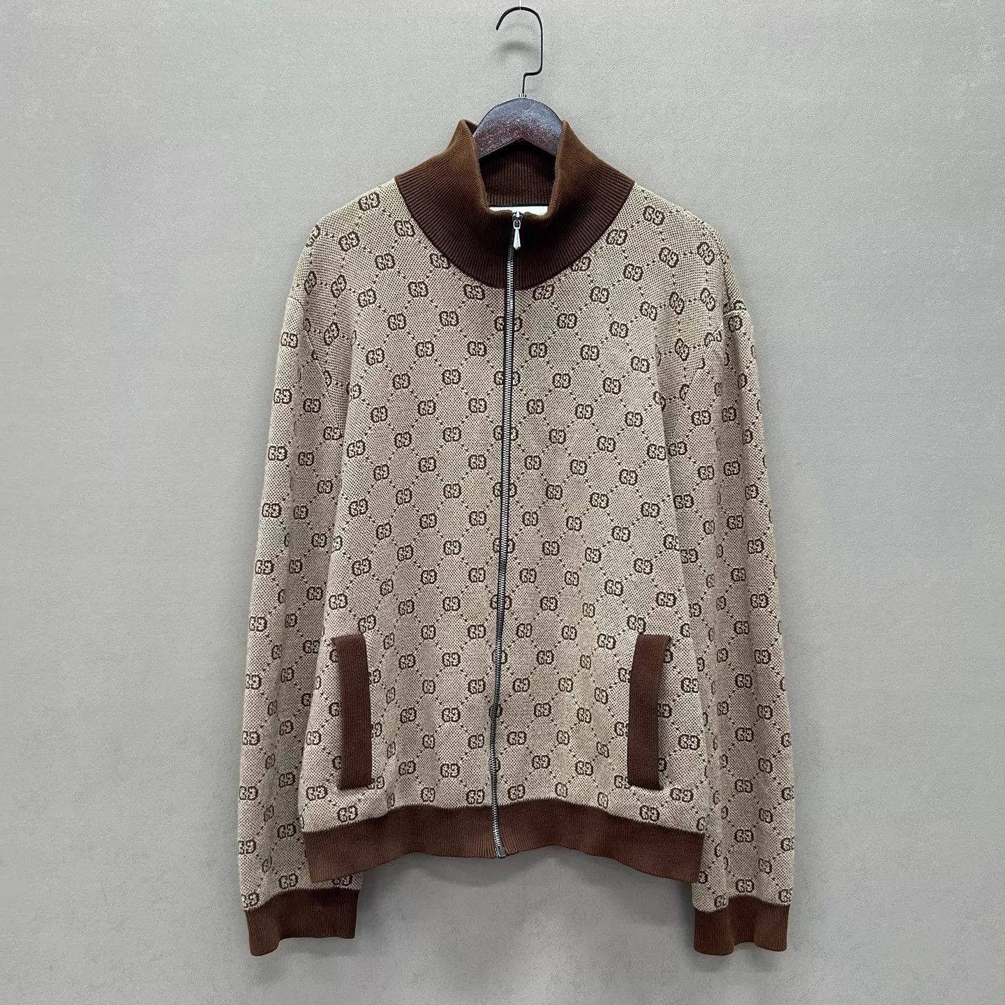 Gucci Gucci GG monogram jacquard knit zip jacket XL 99 new Size XL / US 12-14 / IT 48-50 - 1 Thumbnail