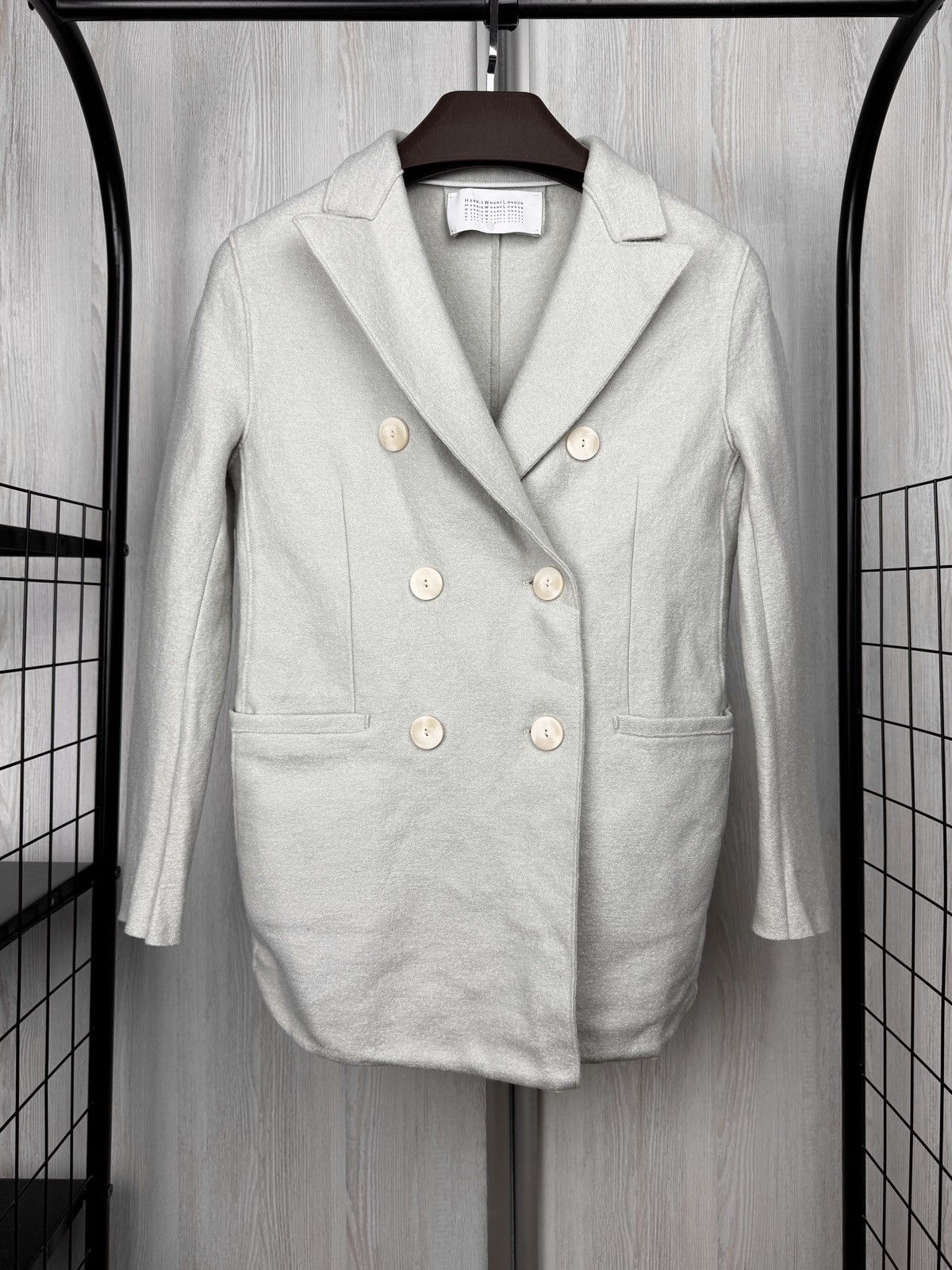 Harris Wharf London Harris Wharf London grey double-breasted wool coat blazer Size S / US 4 / IT 40 - 2 Thumbnail