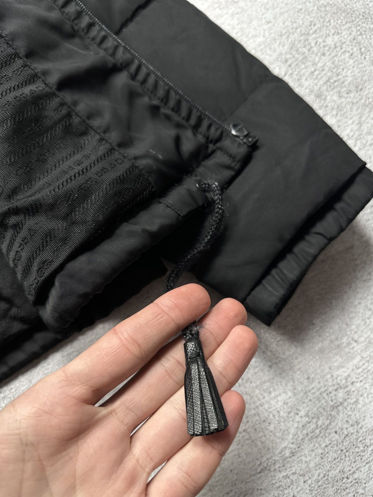 Prada Vintage Prada Gabardine Mainline Nylon Puffer Down Jacket Size US M / EU 48-50 / 2 - 14 Thumbnail