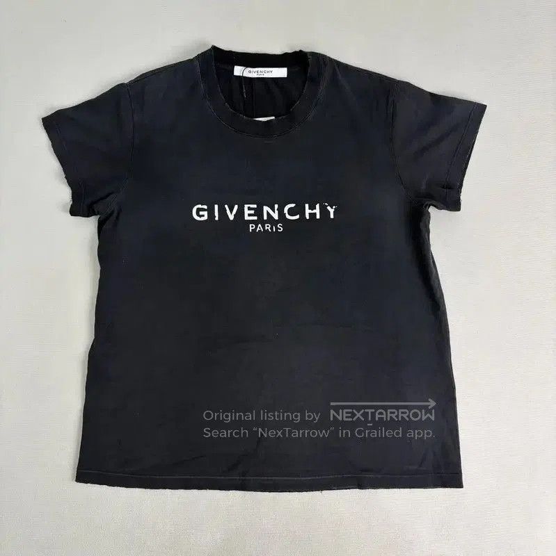 Givenchy Givenchy Black Cotton T-Shirt for Women . Size S / US 4 / IT 40 - 1 Thumbnail