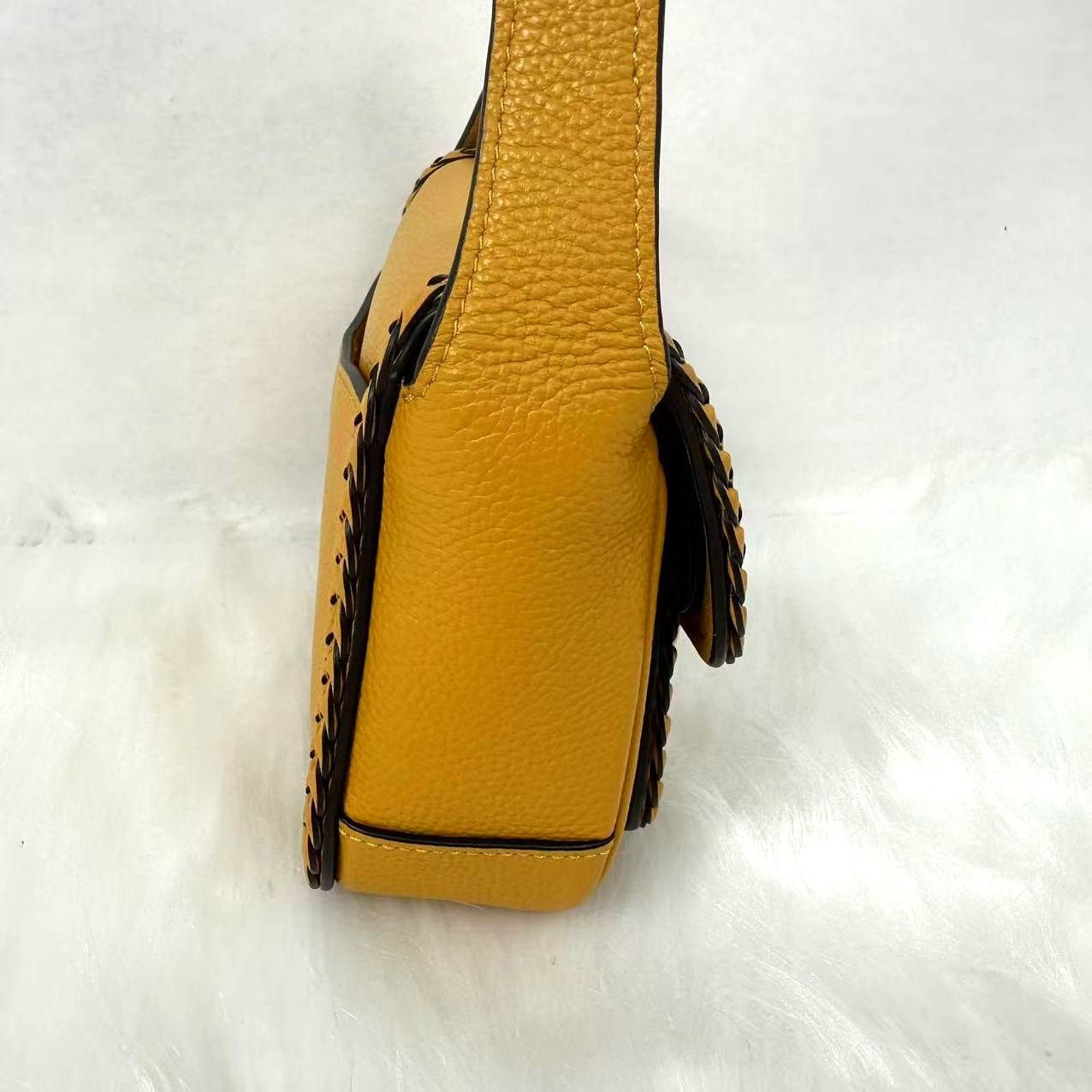 Coach Coach Tabby Leather xbody Messenger 19 Braid Buttercup NWT Size ONE SIZE - 4 Thumbnail