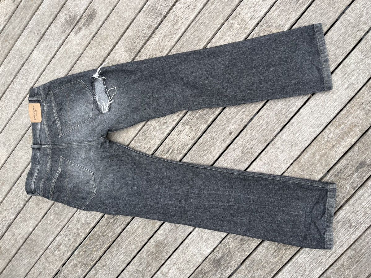 Balenciaga Balenciaga Straight Legged Jeans Size US 27 - 6 Thumbnail