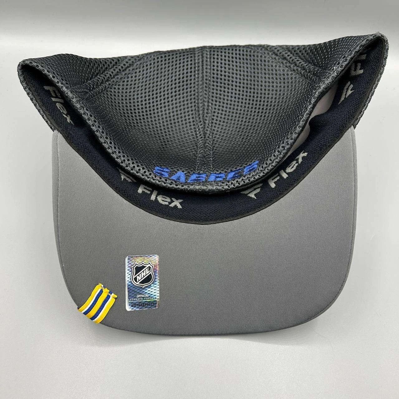 Other Buffalo Sabres Hat M-L Embroidered Fanatics Stretch Fitted Size ONE SIZE - 3 Thumbnail