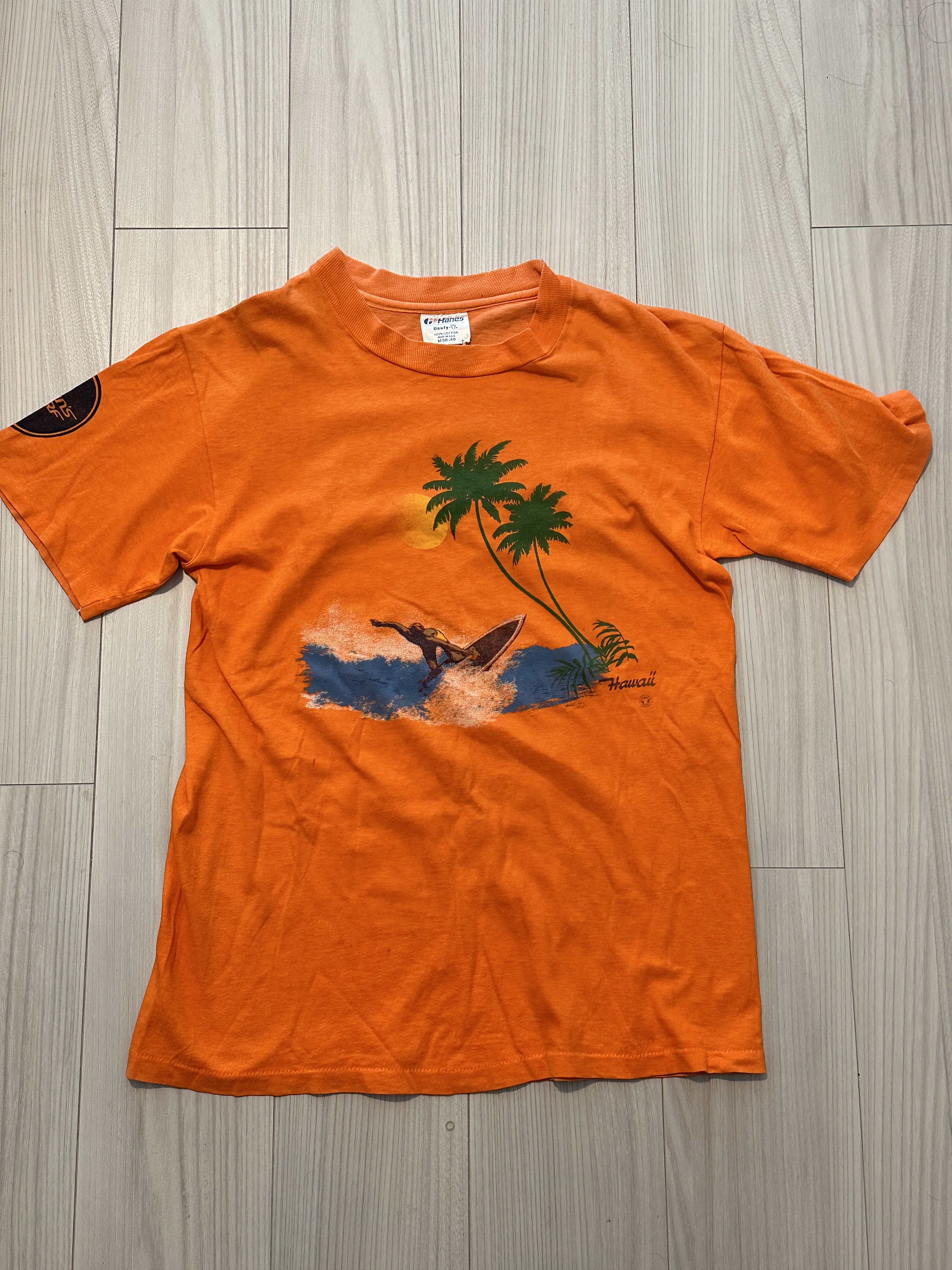Hanes 80s Vintage Surf Tshirt - John's Surf Hawaii Size US M / EU 48-50 / 2 - 1 Thumbnail