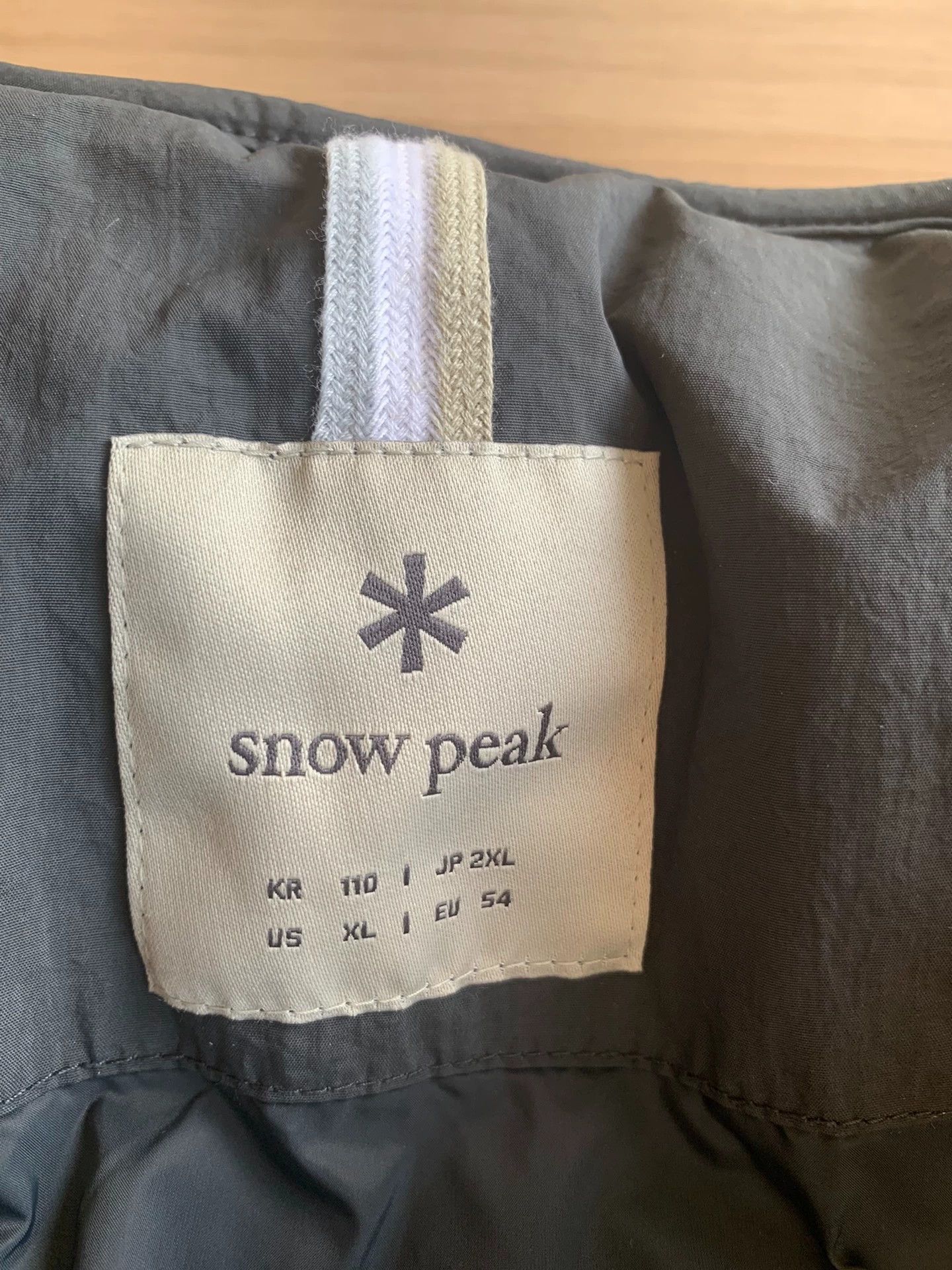 Snow Peak Snow Peak Men's Crew Neck Down Jacket Outdoor Camp Size US XXL / EU 58 / 5 - 4 Thumbnail