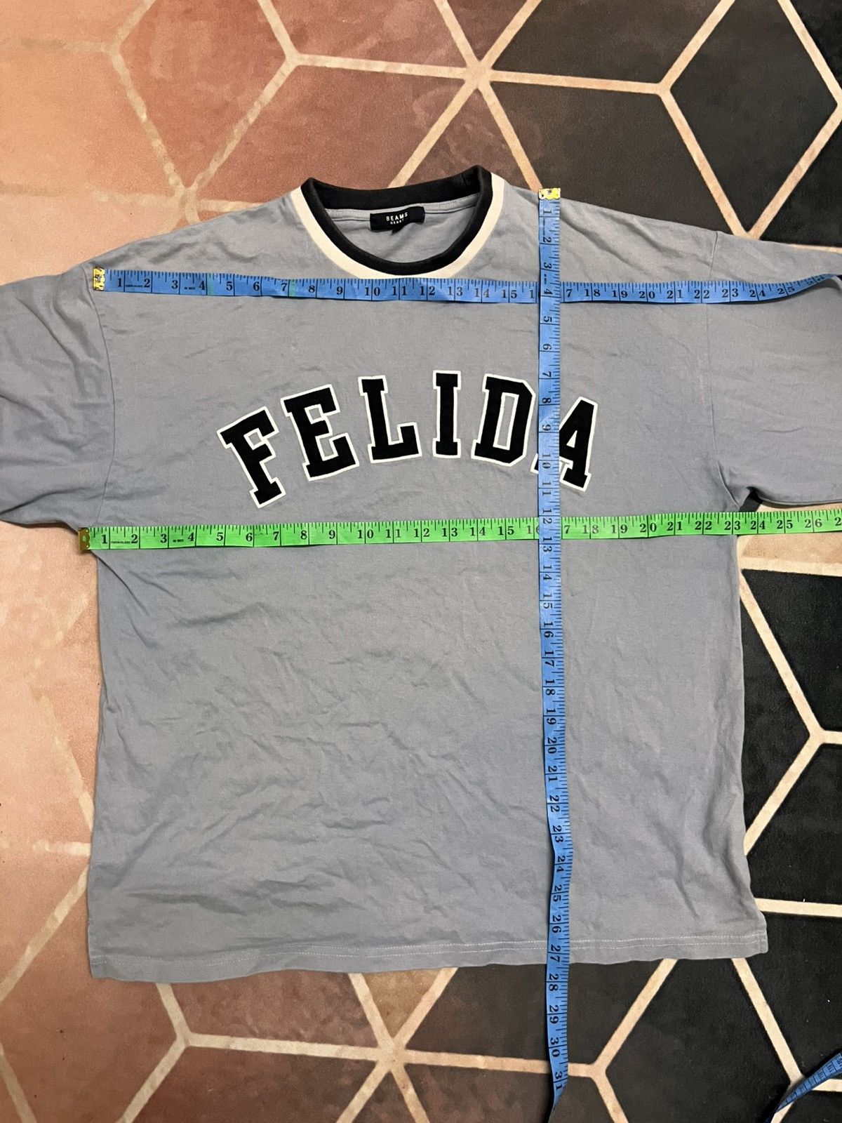Beams Japan FELIDA embroidered logo by Beams Japan Japanese Brand Tee Size US L / EU 52-54 / 3 - 8 Thumbnail