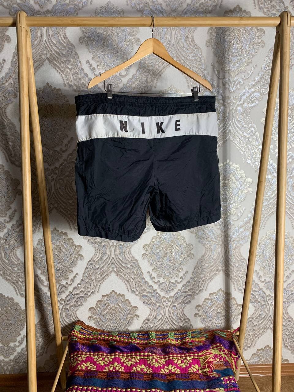 Nike VERY RARE NIKE RETRO NYLON SHORTS BIG LOGO DRILL Y2K 90s SK8 Size US 34 / EU 50 - 1 Thumbnail