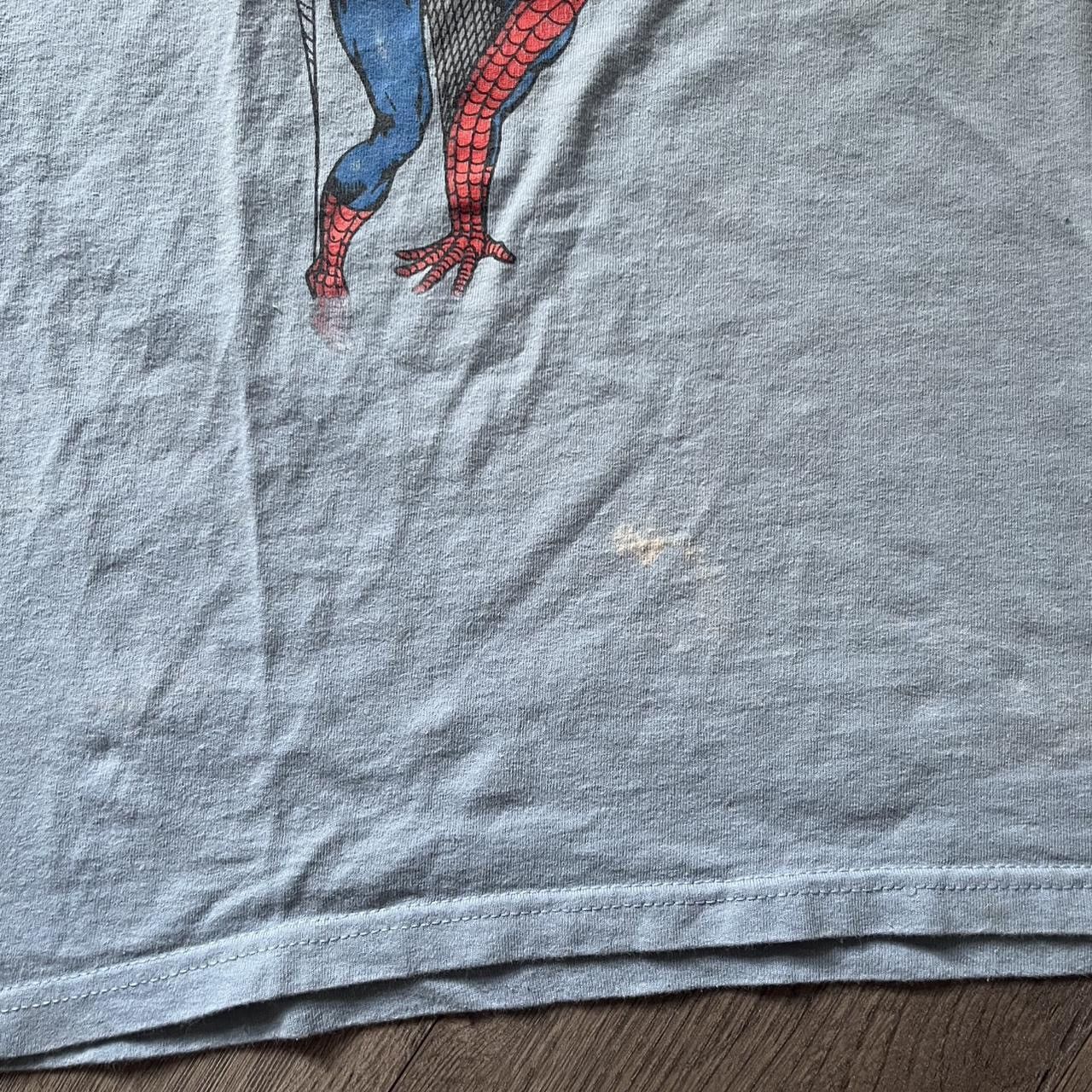 Marvel Comics VINTAGE 2003 THE AMAZING SPIDERMAN Marvel graphitti tshirt Size US M / EU 48-50 / 2 - 5 Thumbnail