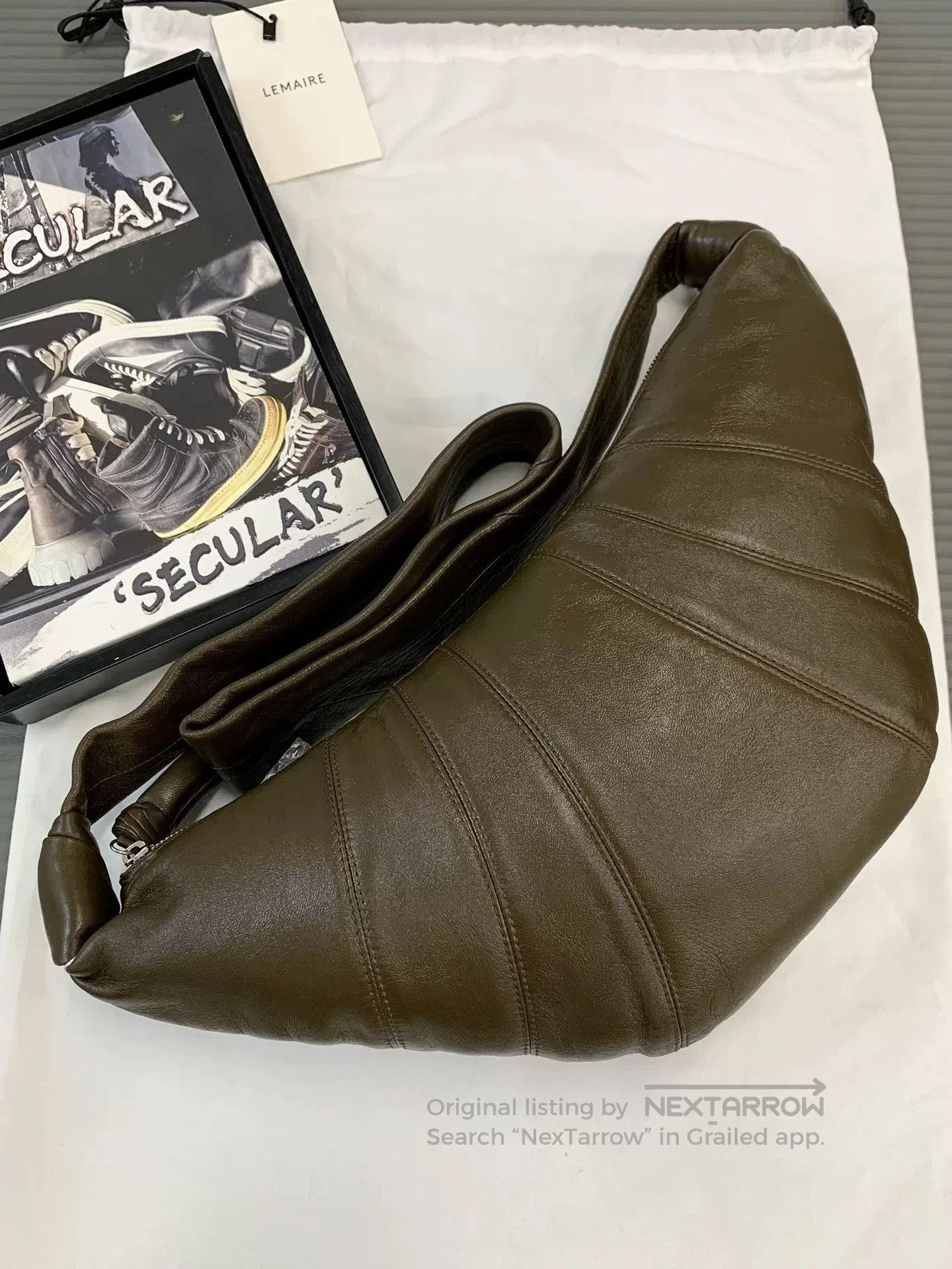 Lemaire Lemaire Medium Croissant Bag Dark Tobacco. Size ONE SIZE - 3 Thumbnail