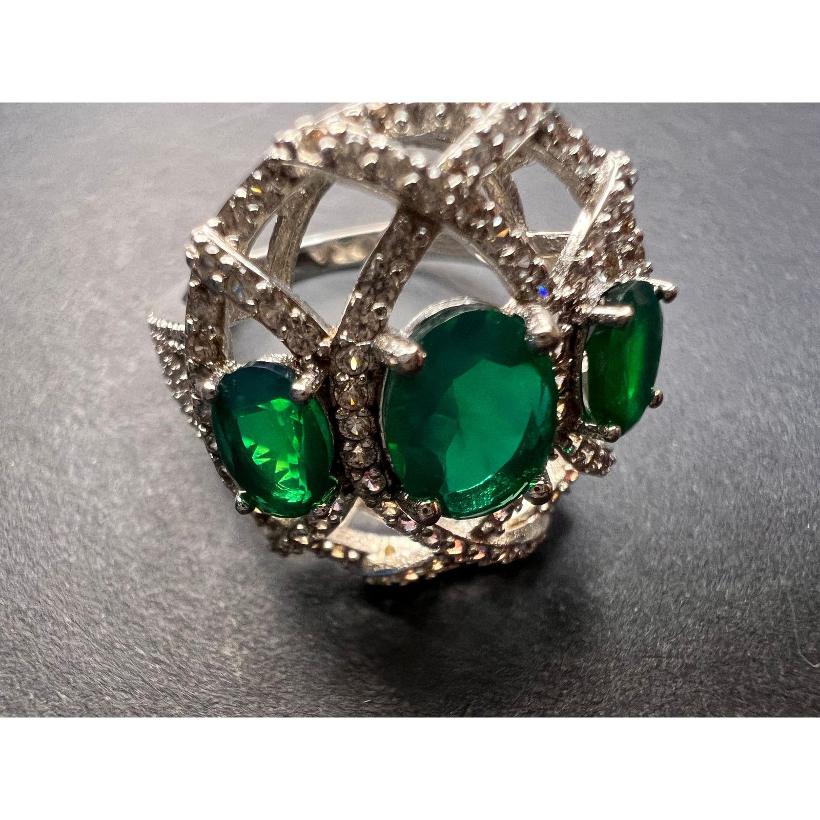 Other Synthetic emerald CZ sterling silver cocktail ring size 9 Size ONE SIZE - 13 Thumbnail