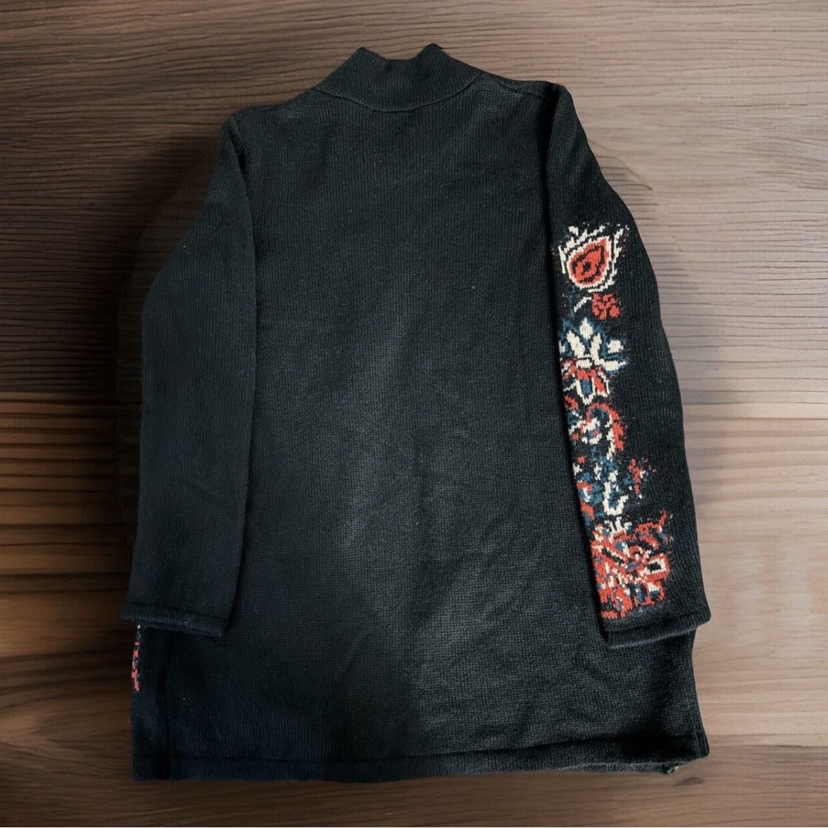 Neiman Marcus Neiman Marcus Embroidered Floral Cardigan Black M Size M / US 6-8 / IT 42-44 - 2 Thumbnail