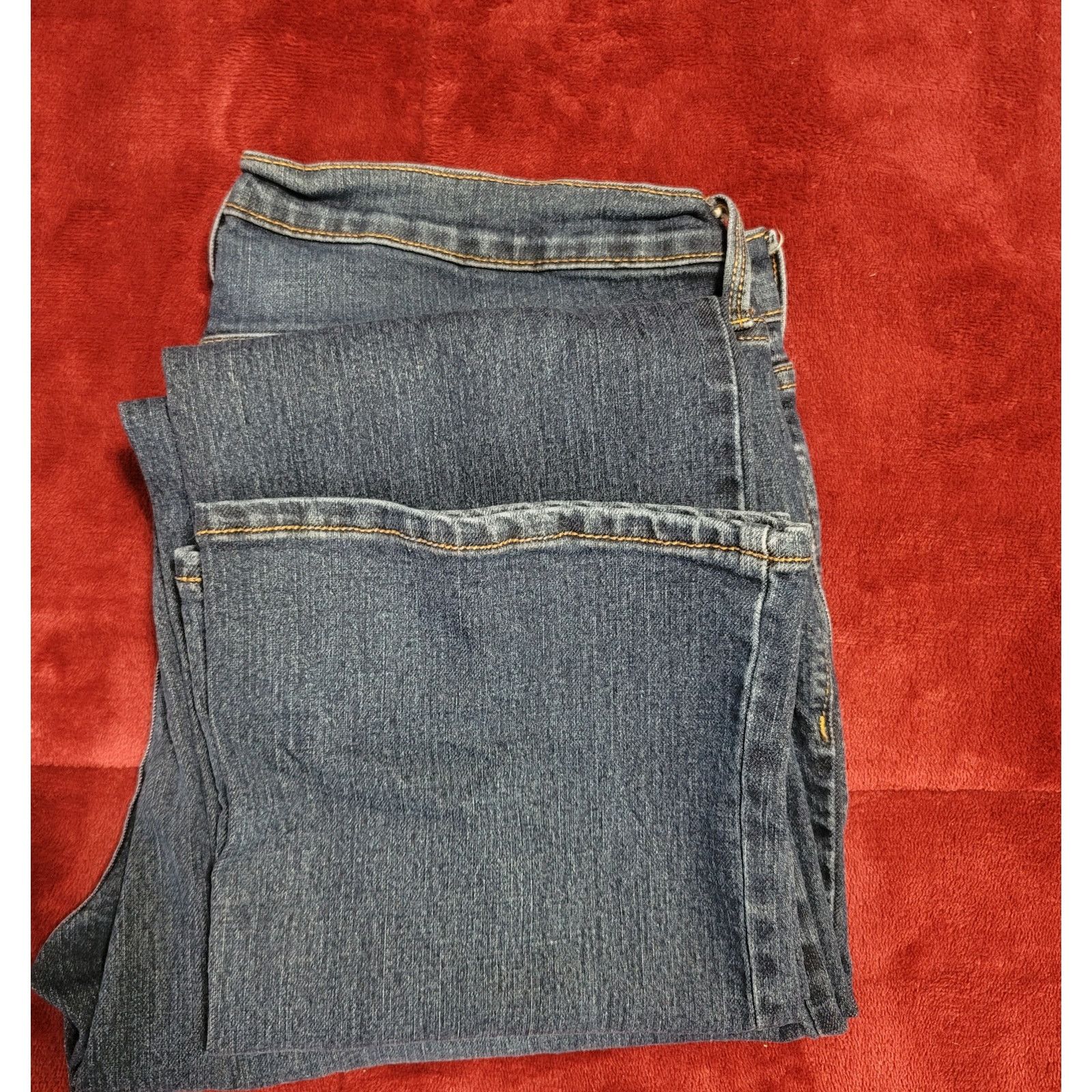 Old Navy Old Navy Blue Bootcut Jeans 12 Lightweight Stretch Soft Size 34" / US 12 / IT 48 - 1 Thumbnail