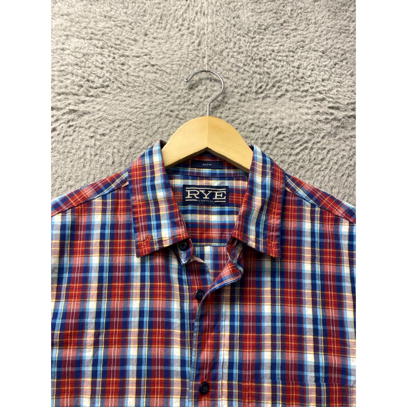 Frye RYE Casual Shirt Mens Size S Slim Blue Red Plaid Long Sleeve Button-Up Collared, Multicolor, Cotton, Slim Fit, Regular Size, Men, Casual, Travel, 0251 Size US S / EU 44-46 / 1 - 4 Thumbnail