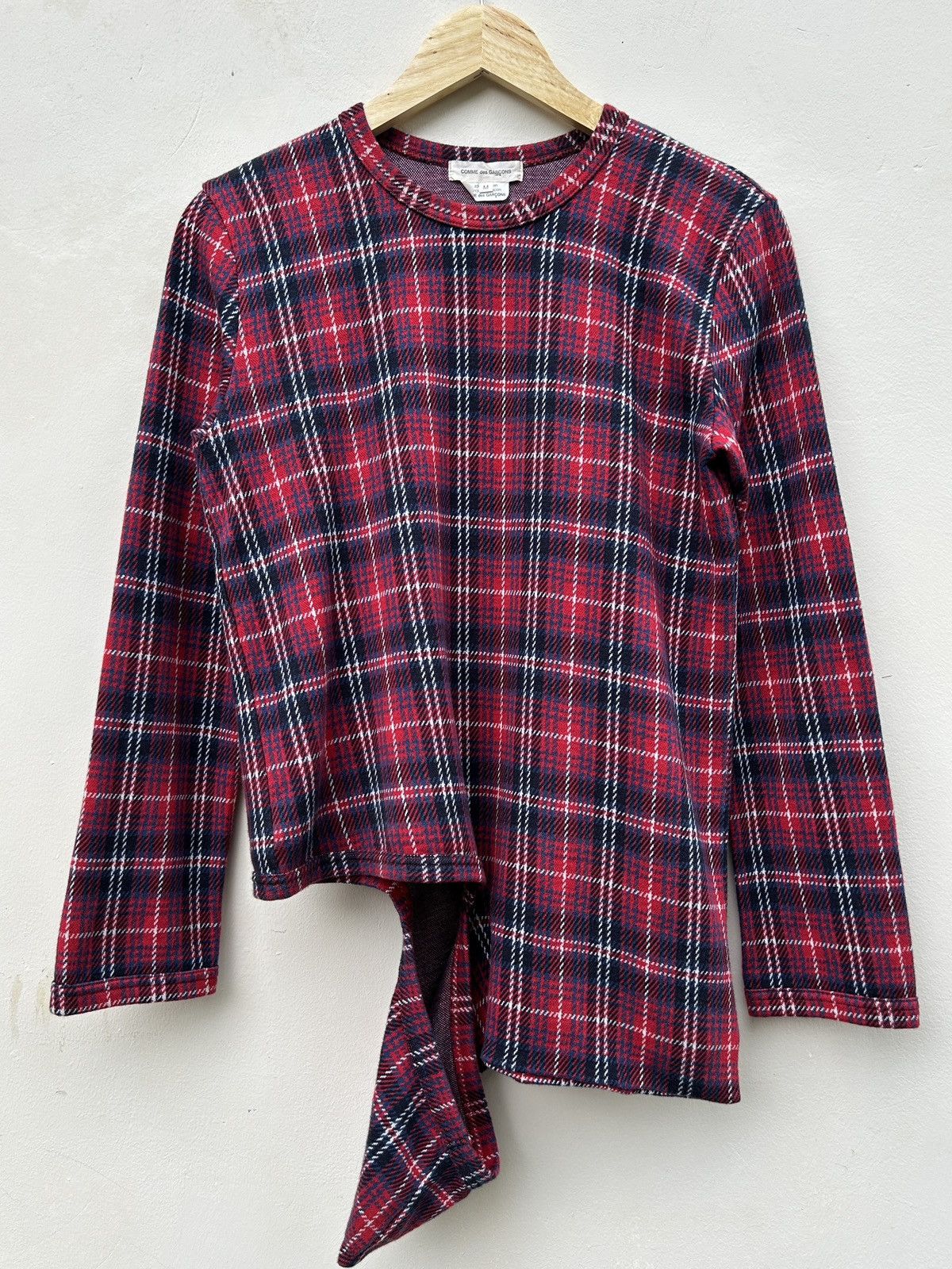 Comme des Garcons CDG – Deformed Knit Asymmetric Red Tartan Long Sleeve Top Size M / US 6-8 / IT 42-44 - 1 Thumbnail