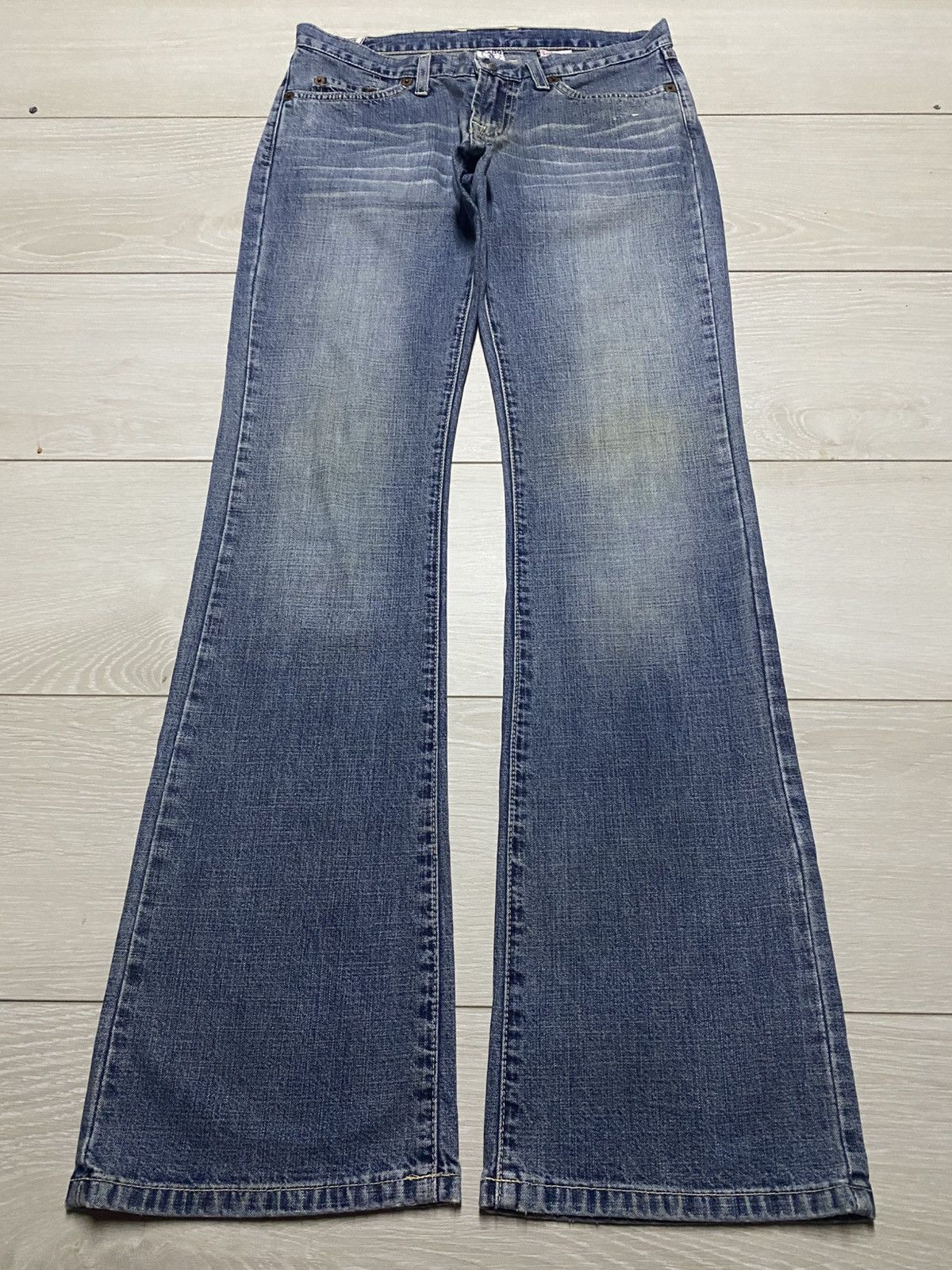 Lucky Brand Vintage Lucky Brand Dungaree Light Wash Flare Jeans Size US 29 - 1 Thumbnail