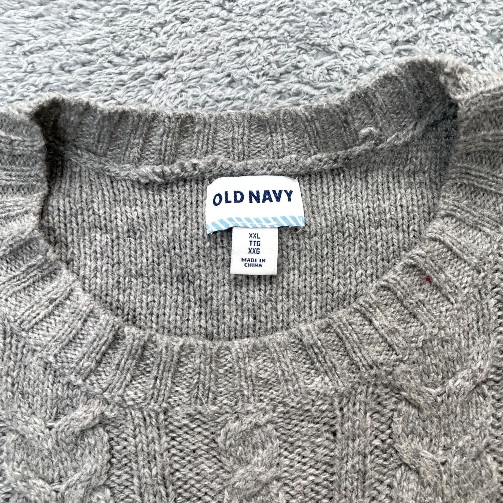 Old Navy Old Navy Mens XS? No, that's not correct. Size US XXL / EU 58 / 5 - 3 Thumbnail