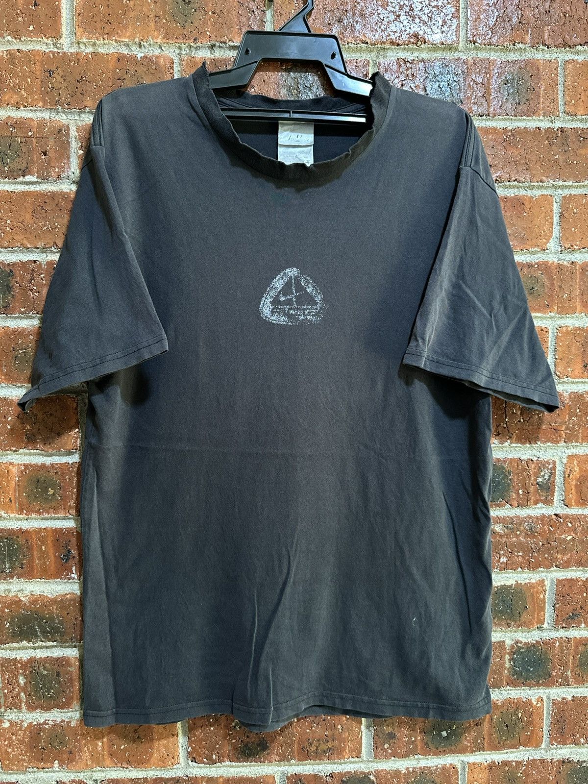 Nike ACG Thrashed Vintage Nike Acg Faded Tee Size US M / EU 48-50 / 2 - 1 Thumbnail