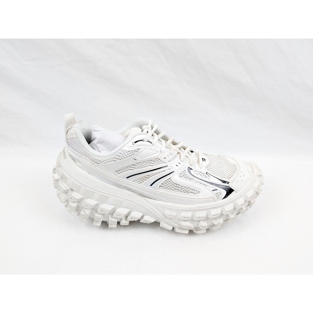 Balenciaga o1rshd1 Bouncer/Contrast Sneakers in Eggshell/Black Size US 9 / EU 42 - 1 Thumbnail