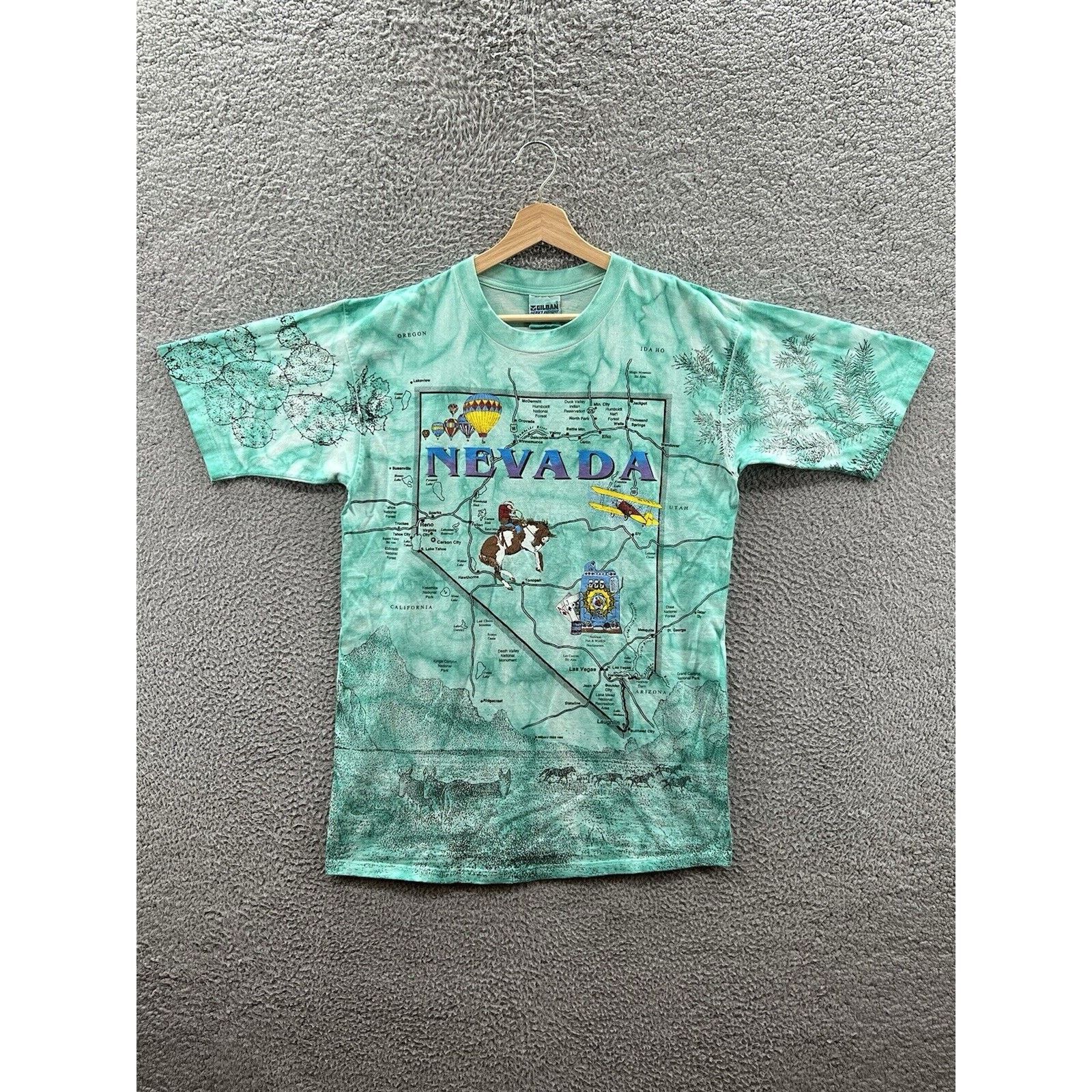 Gildan Gildan Nevada AOP Map Road Green Rue Dye T-shirt Made in USA Size US L / EU 52-54 / 3 - 1 Thumbnail
