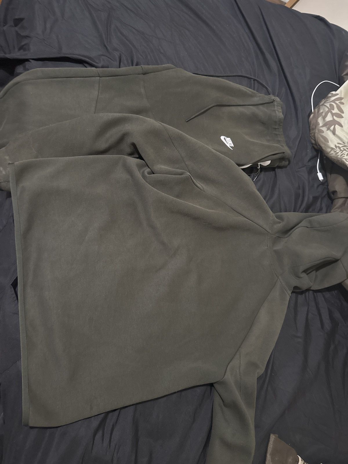 Nike Nike Tech Fleece Size US L / EU 52-54 / 3 - 2 Thumbnail