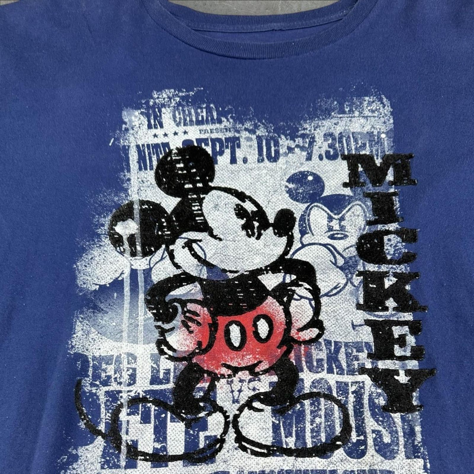 Disney Disney Store Mickey Mouse Made in Honduras Tee Blue Size US L / EU 52-54 / 3 - 2 Thumbnail