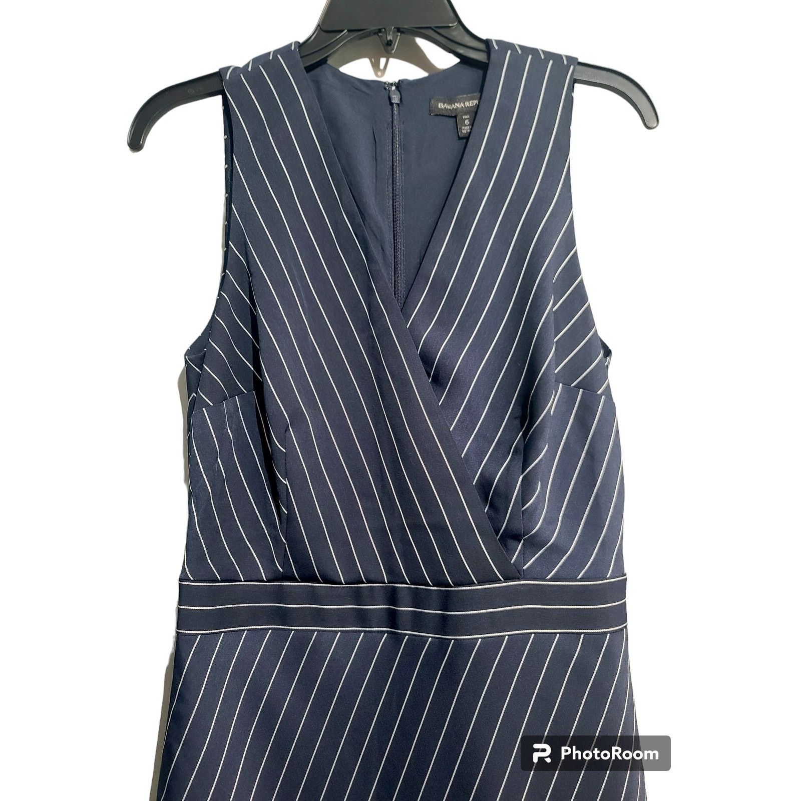 Banana Republic Banana Republic Sleeveless Wrap Front Dress Tall Size M / US 6-8 / IT 42-44 - 3 Thumbnail