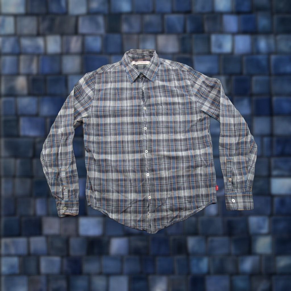 Levi's VINTAGE Levi's Button-Up Shirt Western Plaid Long Sleeve M Mens Blue Cotton Size US M / EU 48-50 / 2 - 1 Thumbnail