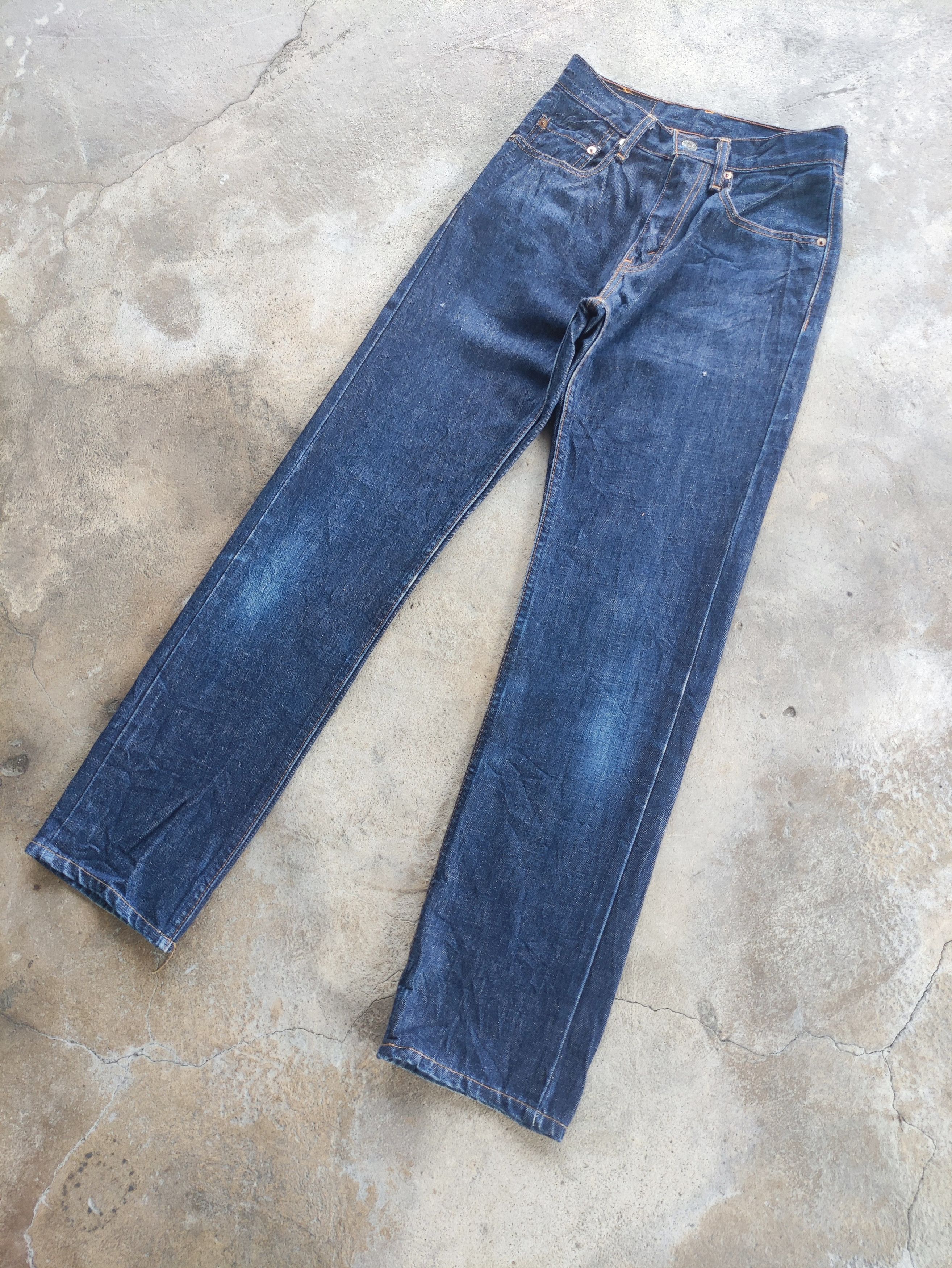 Levi's Vintage Levi's Brand Denim Faded Pants Size US 26 / EU 42 - 2 Thumbnail