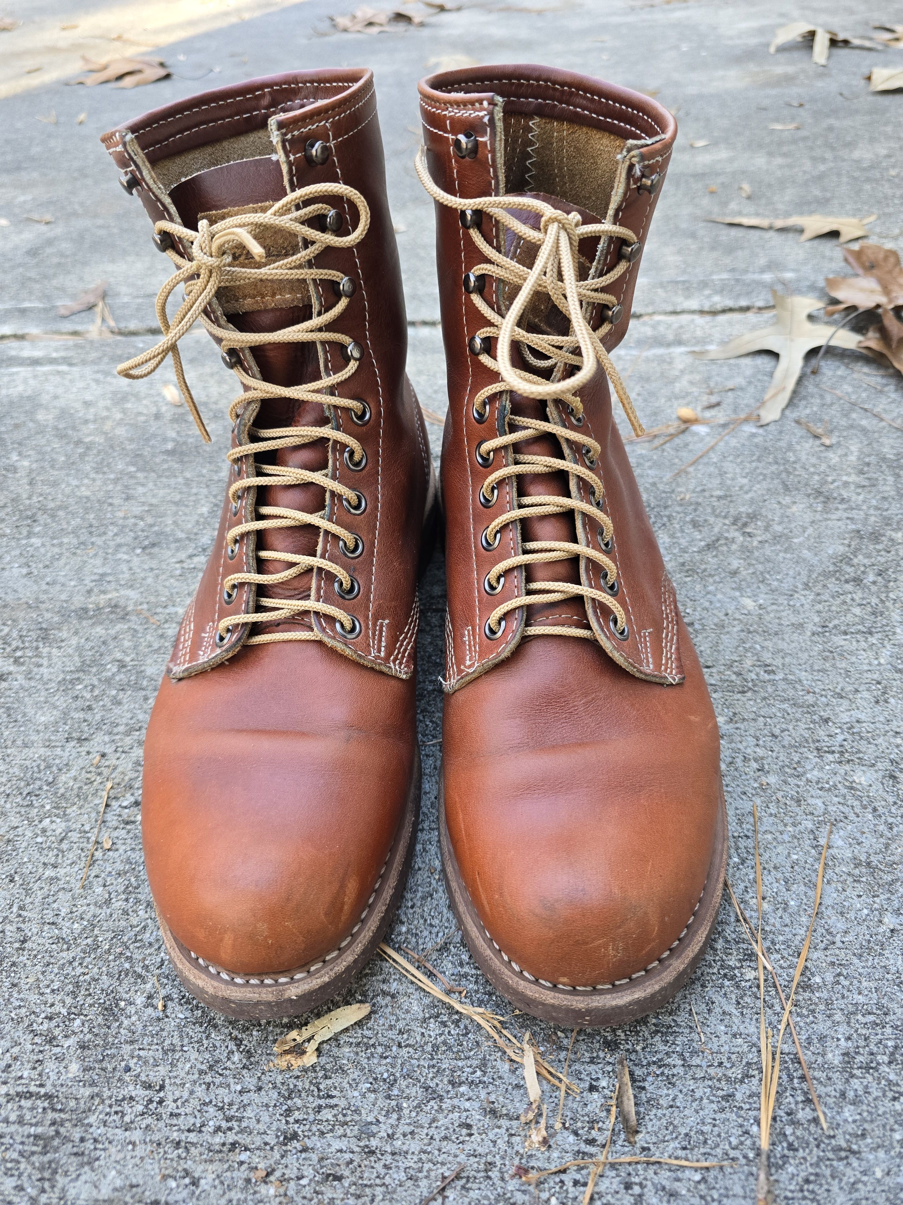 Thorogood Thorogood Tomahawk Boot - Cognac Size US 9 / EU 42 - 1 Thumbnail