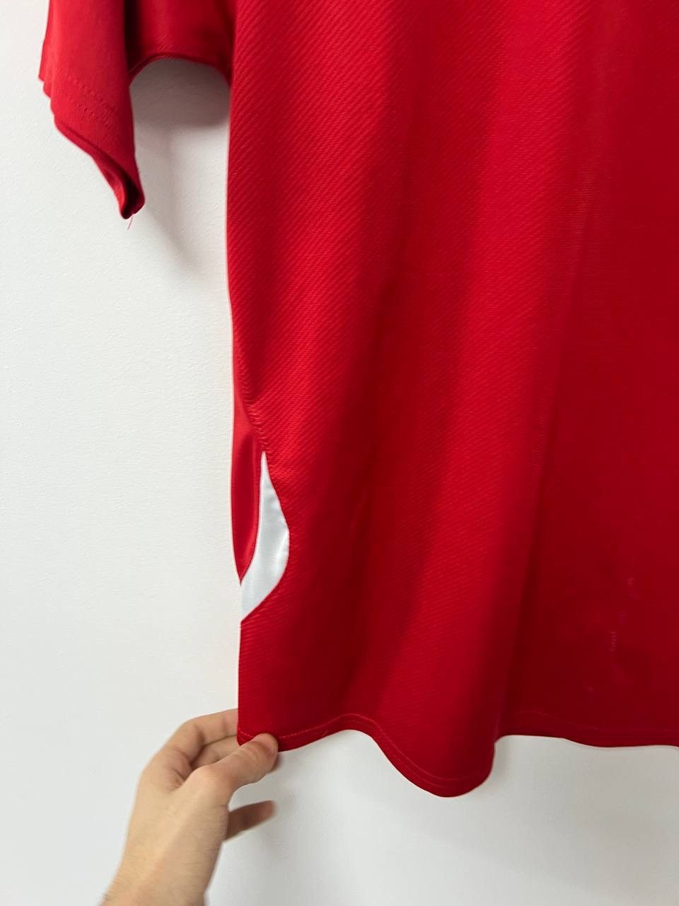 Nike Vintage 00s Nike Team Total 90 Jersey Training Red Mens sz S Size US S / EU 44-46 / 1 - 15 Thumbnail