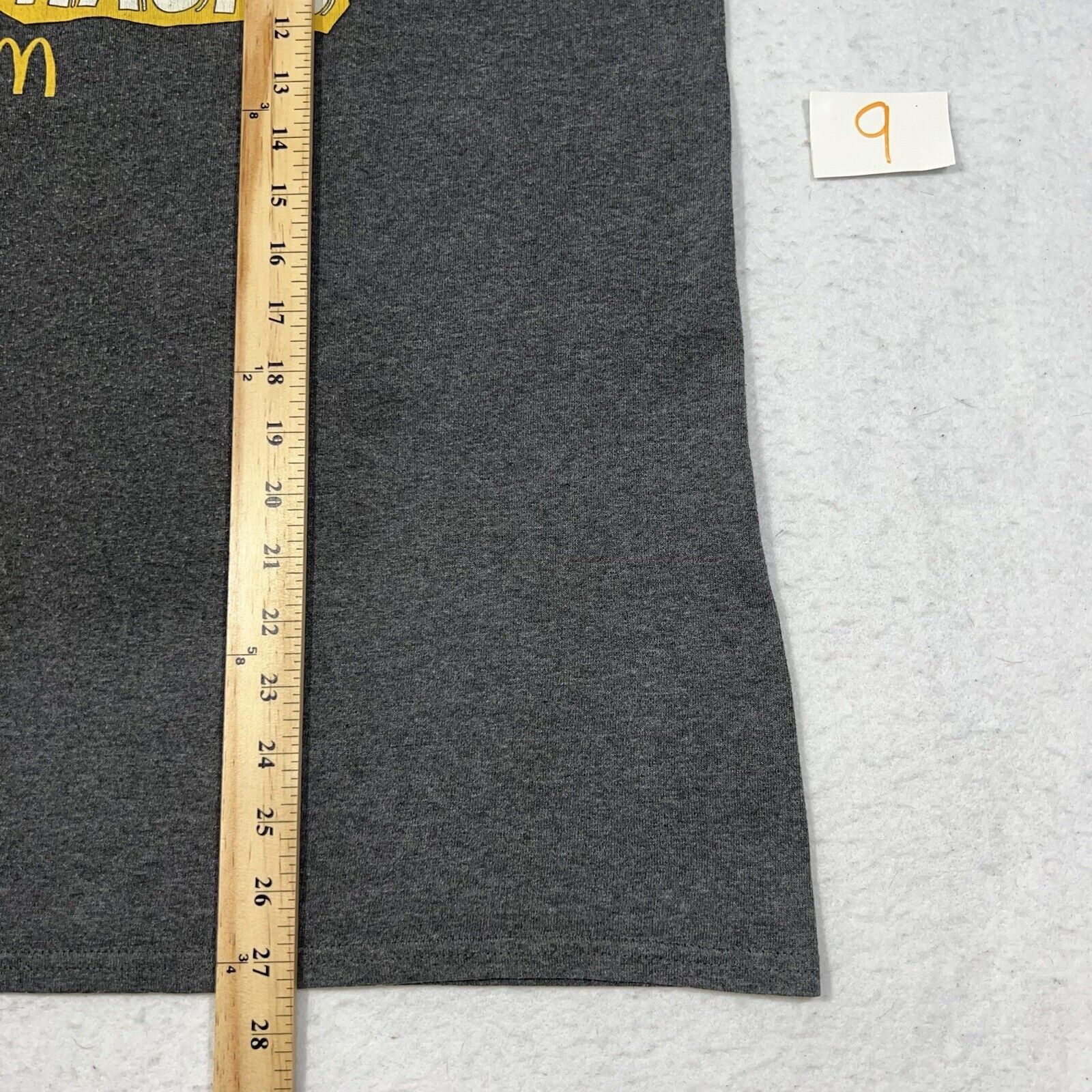 Delta McDonald’s Large Menu Hacks Employee Gray Graphic T Shirt Size US L / EU 52-54 / 3 - 9 Thumbnail