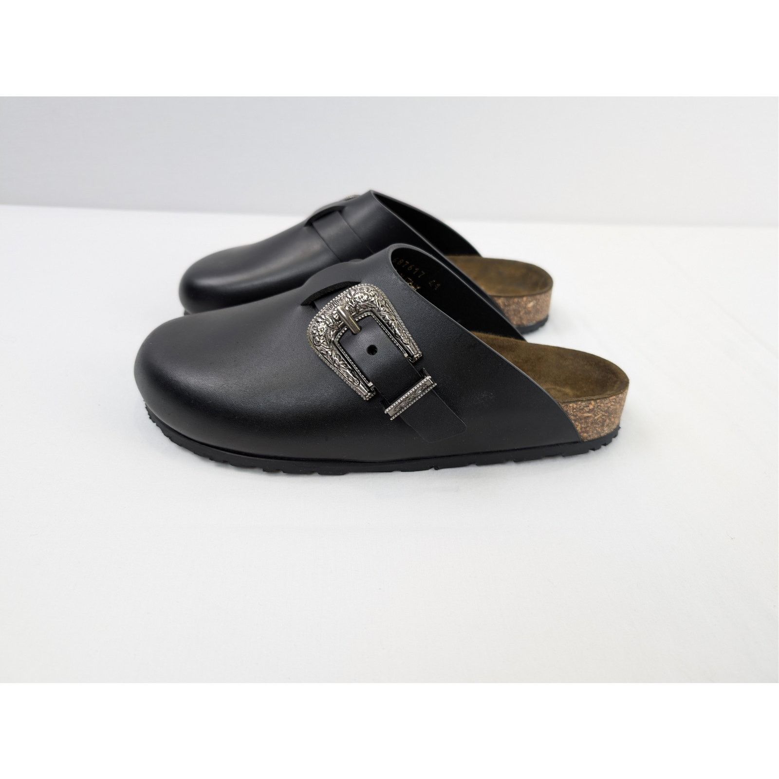 Saint Laurent Paris o1rshd1 Silver Buc San Holster Slipper Sandal in Nero Size US 8 / EU 41 - 10 Thumbnail