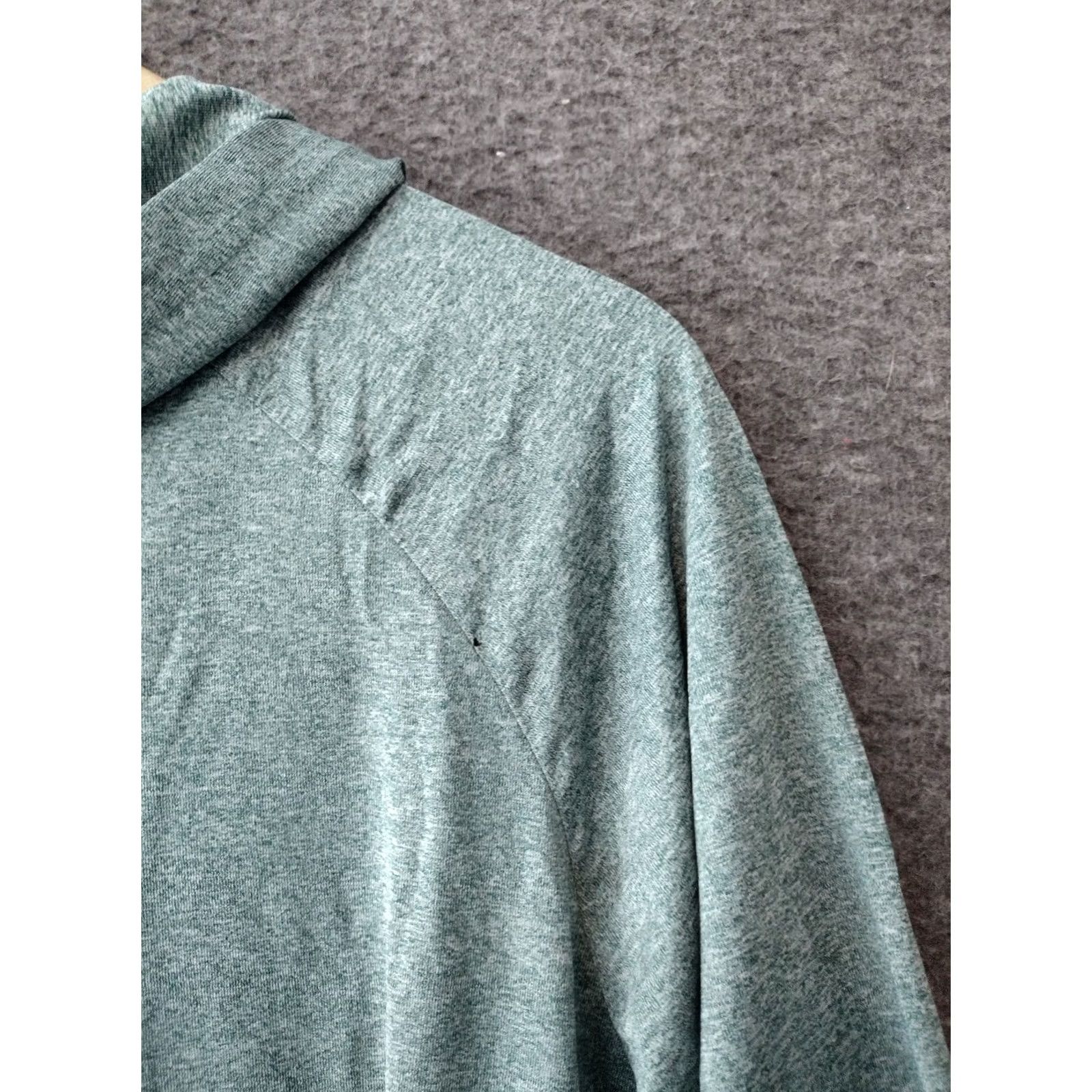 Vintage COOFANDY Men's M Workout Sweatshirts Long Sleeve Muscle Hoodie Green Pockets Sports Pullover Shirt Mens Size US M / EU 48-50 / 2 - 7 Thumbnail