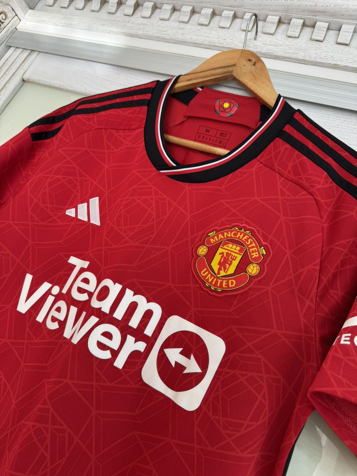 Adidas Manchester United 2023-2024 Home Soccer Jersey Football Kit Size US M / EU 48-50 / 2 - 6 Thumbnail