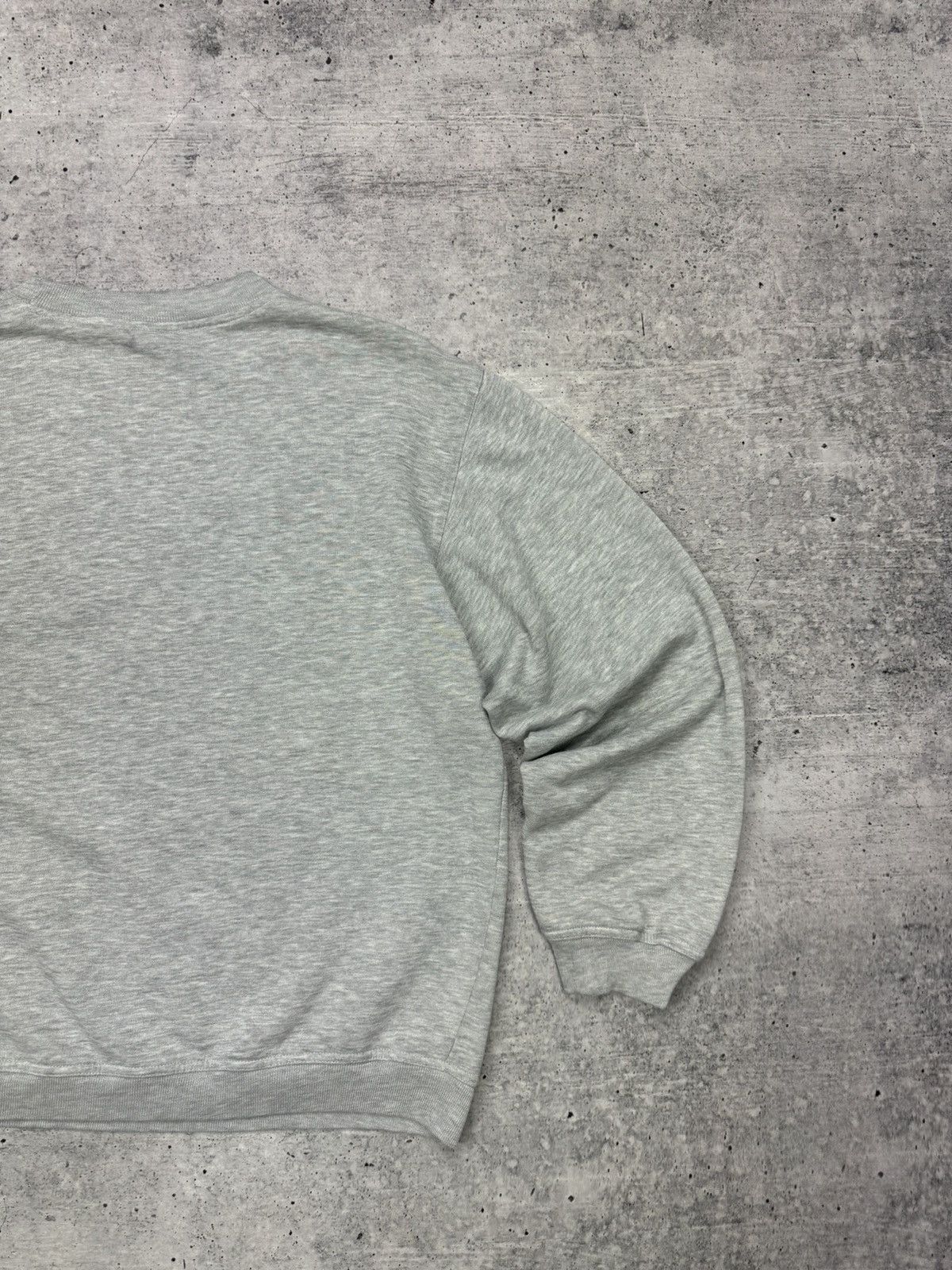 Nike Vintage Nike USA Swoosh Big Logo Distressed Sweatshirt 90's Size US M / EU 48-50 / 2 - 21 Thumbnail