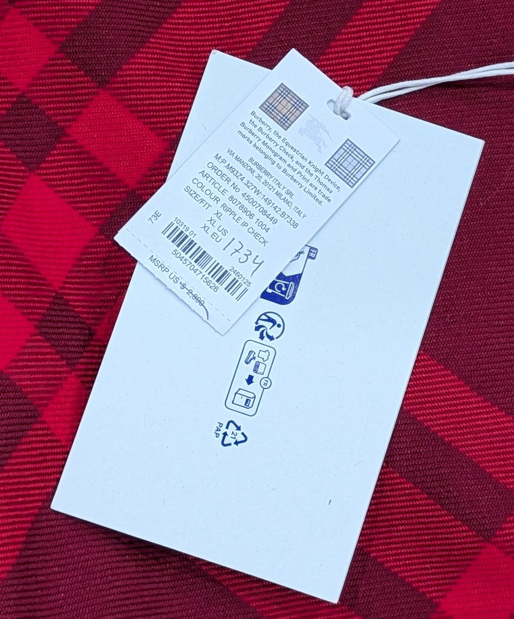 Burberry Burberry Reversible Bomber Jacket Ripple Red IP Check XL Size US XL / EU 56 / 4 - 13 Thumbnail