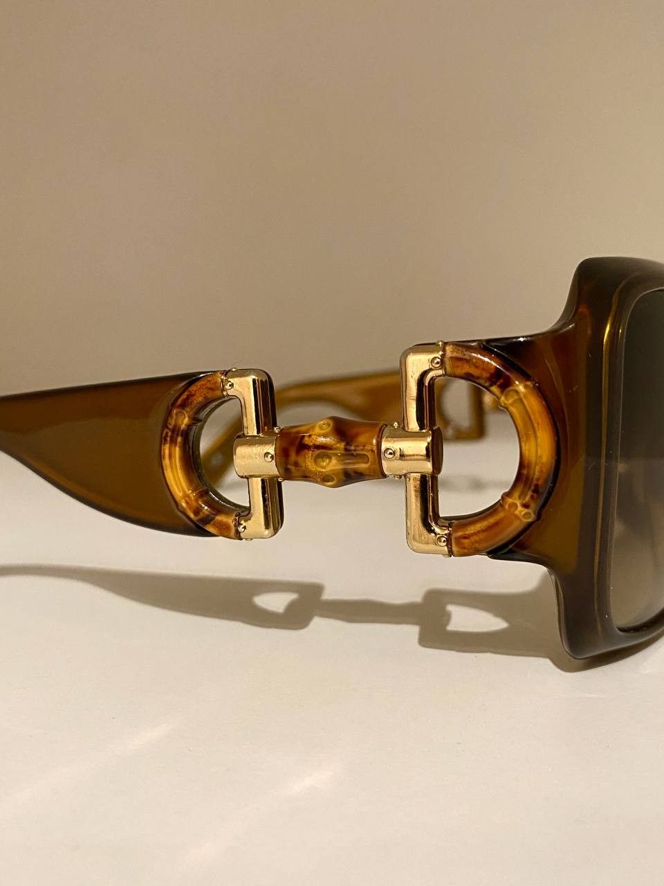 Gucci Gucci Horsebit GG Logo Bamboo Oversized Sunglasses Vintage Size ONE SIZE - 6 Thumbnail