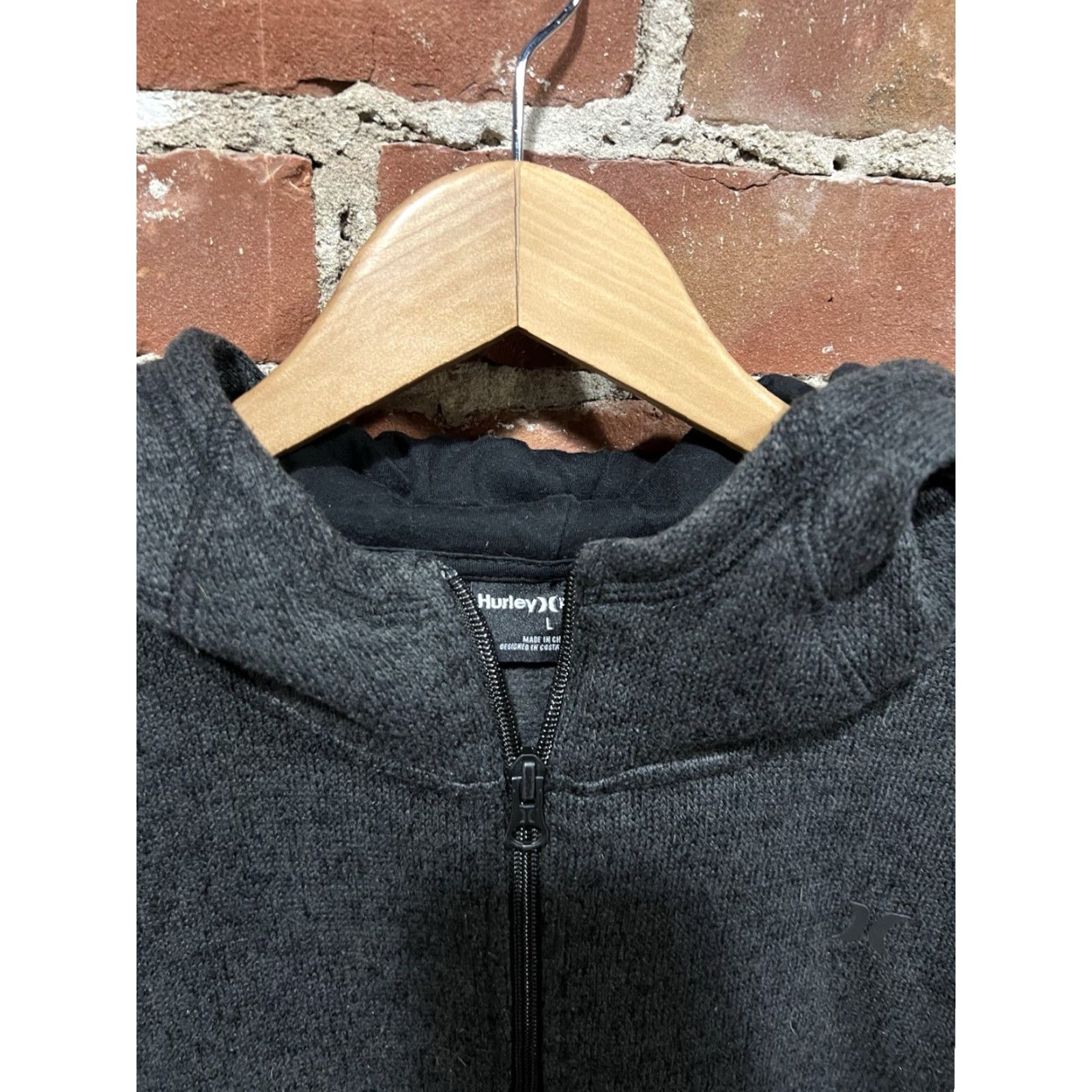 Hurley Hurley Buckle 8 Mens 1/4 Zip Hooded Black Pullover Sweatshirt Size L Size US L / EU 52-54 / 3 - 3 Thumbnail
