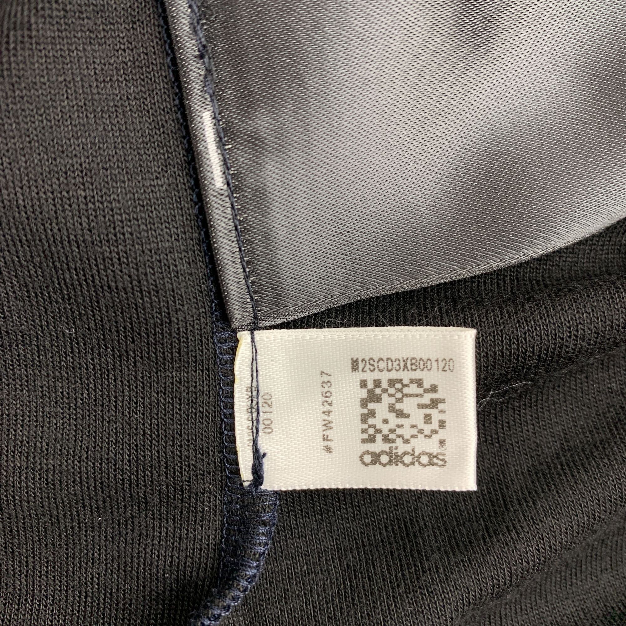 Y-3 Y-3 Yohji Yamamoto x Adidas L/S T Shirt Shoulder Patch Size US M / EU 48-50 / 2 - 11 Thumbnail
