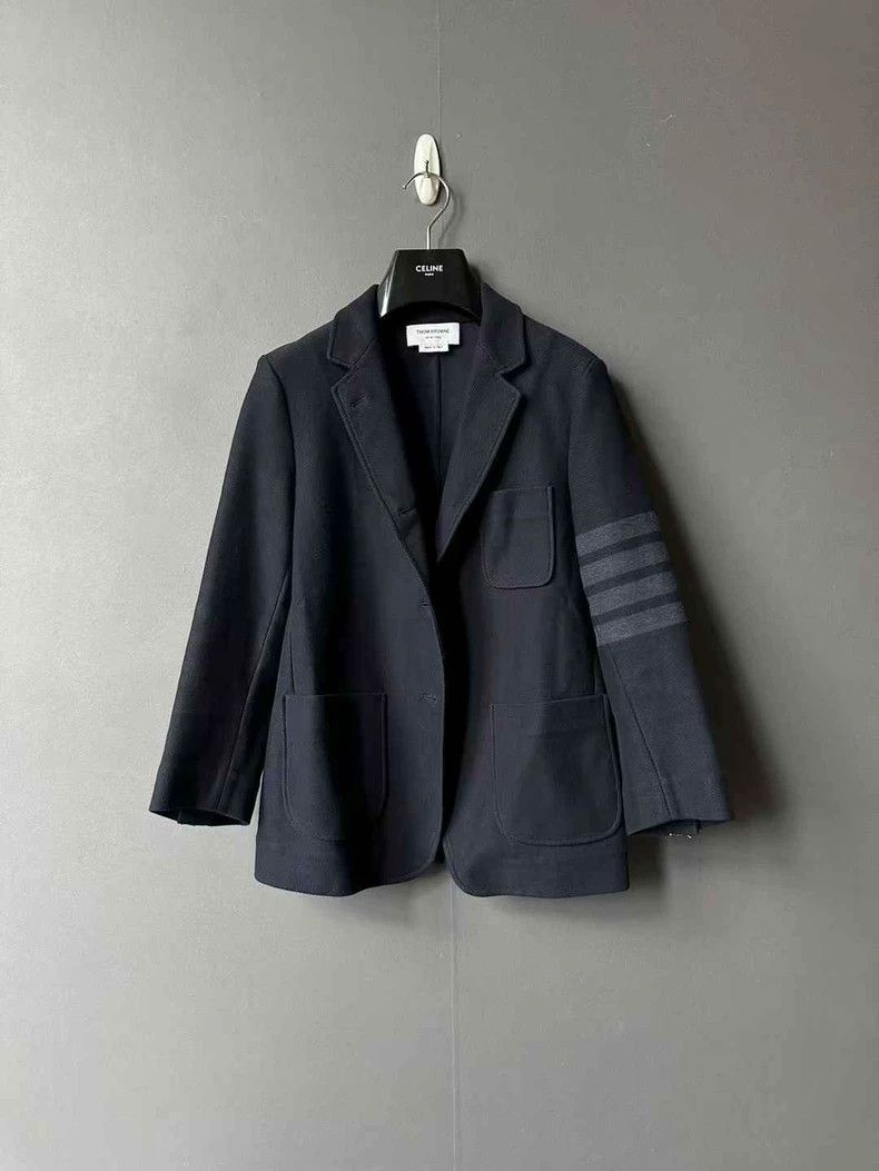 Thom Browne Thom Browne size38 A suit with a vest Size 38S - 1 Thumbnail