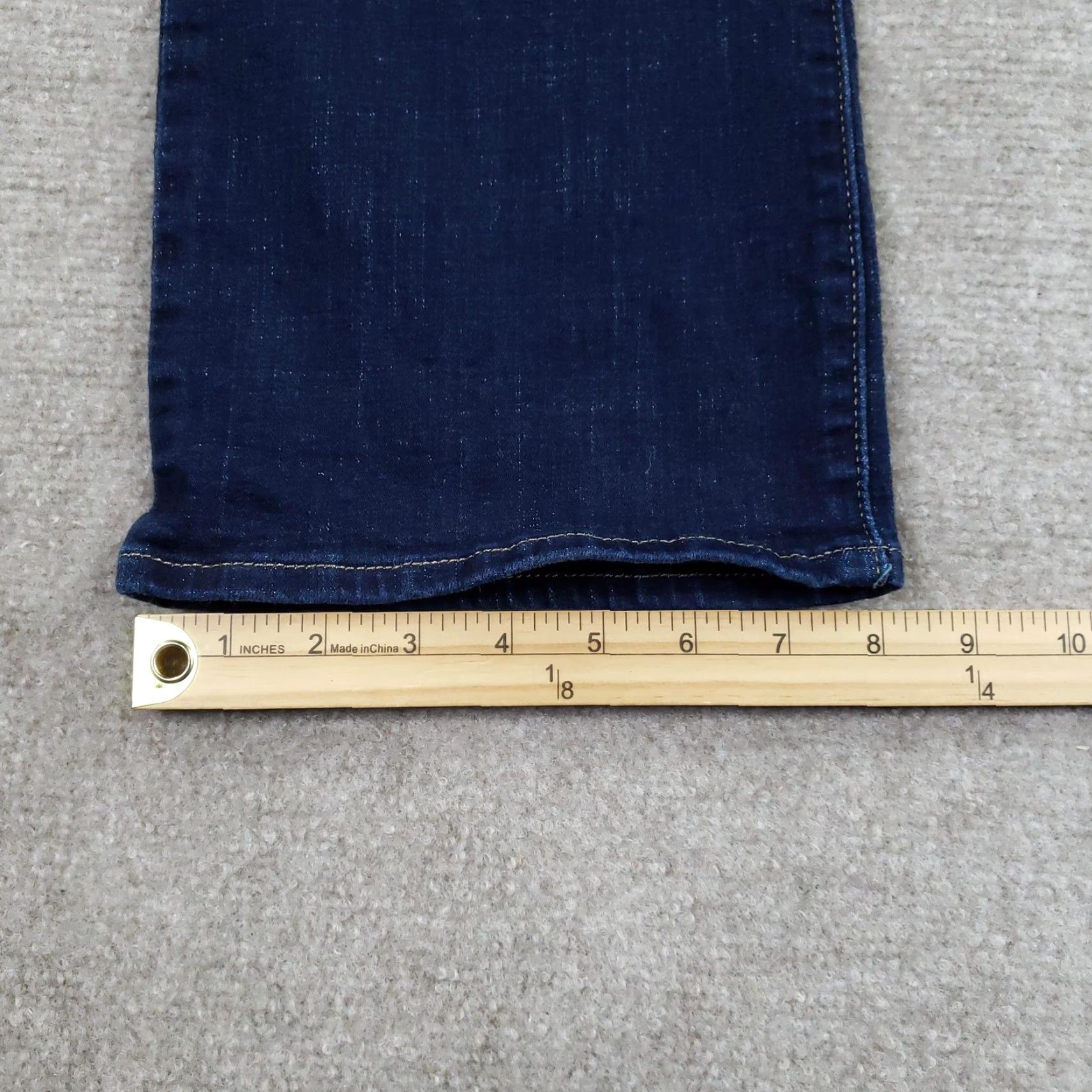 Levi's Levi's Classic Bootcut Jeans Womens 10M 30x30 Dark Wash Blue Denim Stretch Size 30" / US 8 / IT 44 - 4 Thumbnail