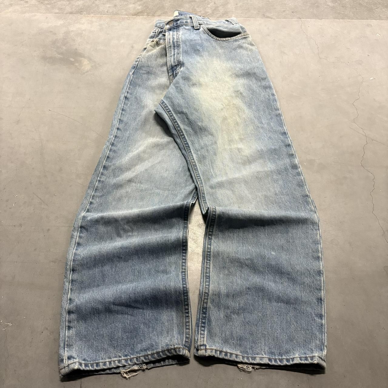 Vintage Crazy Vintage Y2K/2000s Super Baggy Gap Easy Fit Medium Wash Denim Jeans! Size US 36 / EU 52 - 3 Thumbnail