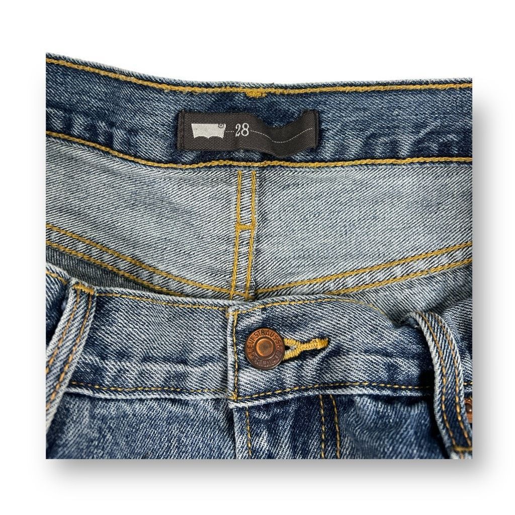 Levi's Levi’s Cutoff Jean Shorts Size 28 Size 28" / US 6 / IT 42 - 3 Thumbnail