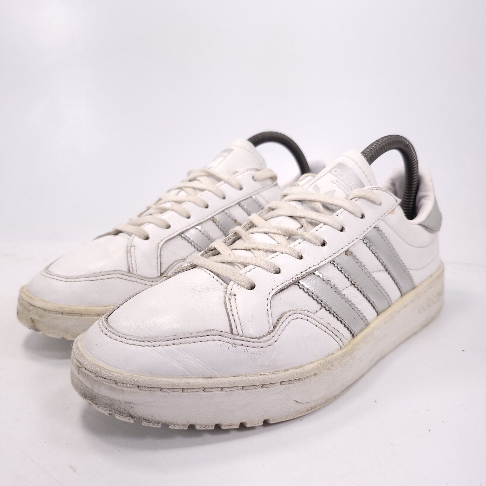 Adidas Adidas Original Athletic Shoe Womens Size 7 EG9824 White Size US 7 / IT 37 - 1 Thumbnail
