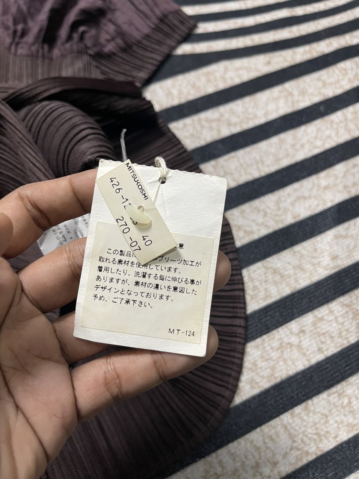 Pleats Please Issey Miyake 1990s PLEATS PLEASE ISSEY MIYAKE PLEATED BUTTON UP SHIRT Size M / US 6-8 / IT 42-44 - 11 Thumbnail