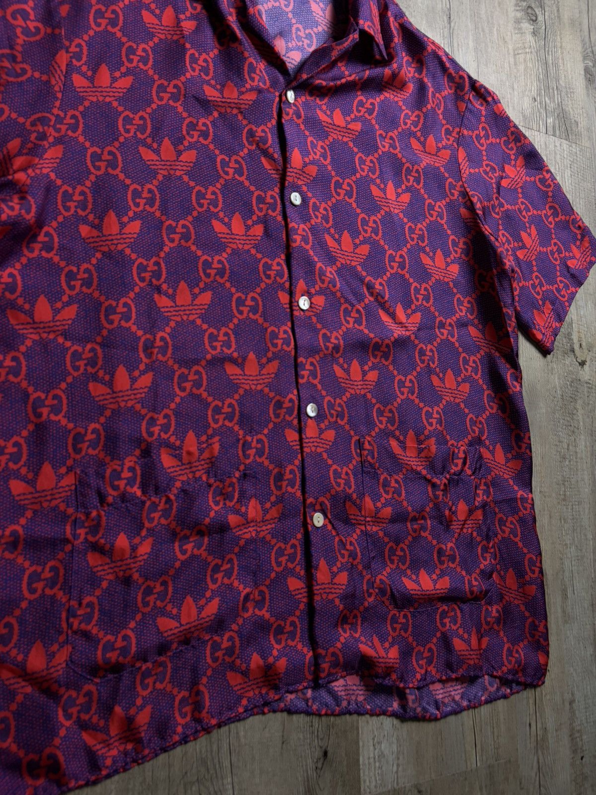 Gucci adidas x Gucci Silk Bowling Shirt Red/Purple GG Monogram Size US M / EU 48-50 / 2 - 3 Thumbnail