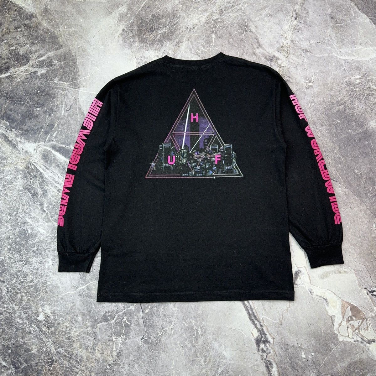Huf Huf Longsleeve T shirt Japan Purple Skater Sk8 Streetwear M Size US M / EU 48-50 / 2 - 1 Thumbnail