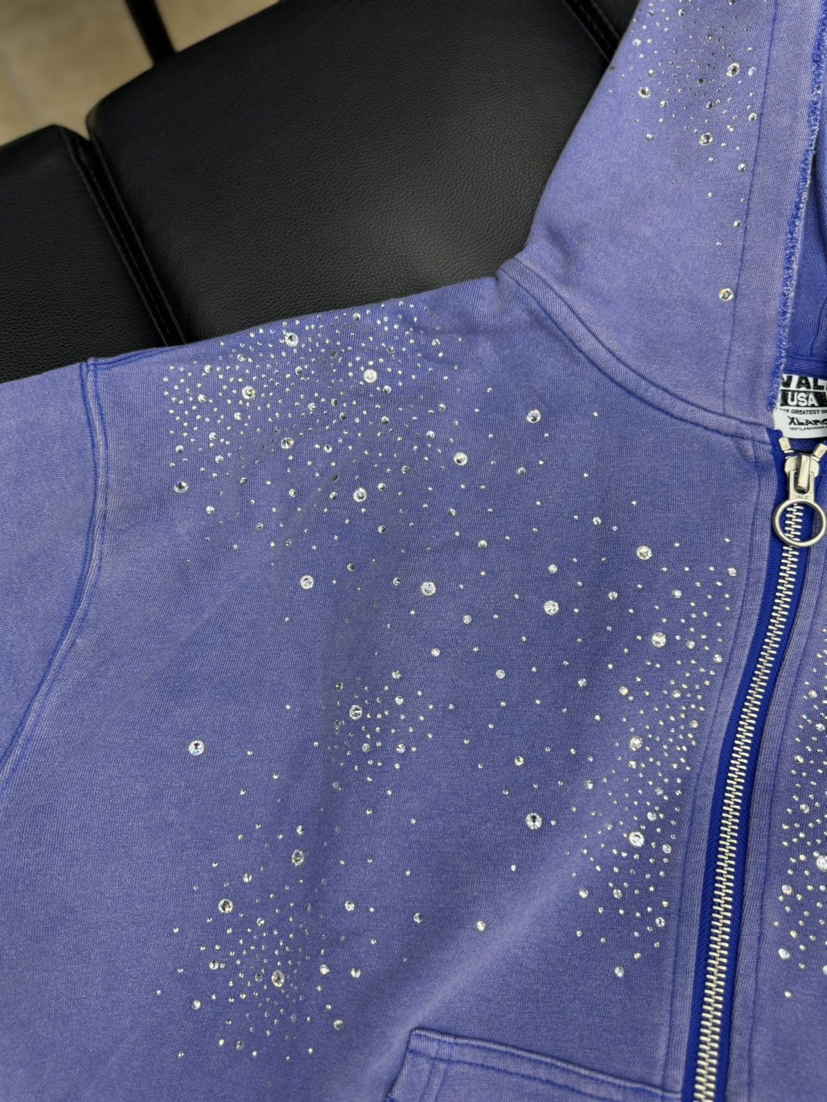Vale Valley Hoodie Stone Zip Up Blue Crystals Size XL (NEW) Size US XL / EU 56 / 4 - 8 Thumbnail